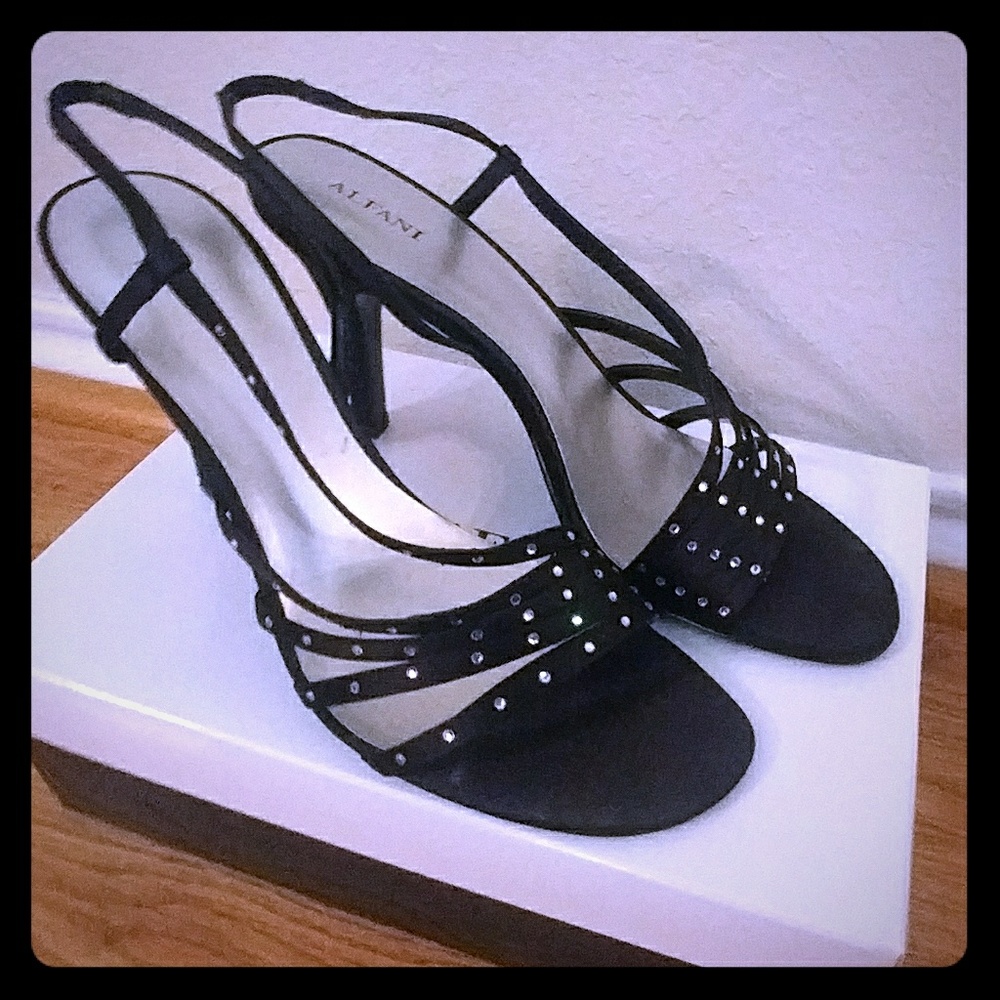 Alfani Black Strappy Heels Size 10